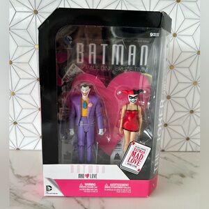 NWT DC Collectibles Batman Mad Love, Joker & Harley Quinn Figurines/Book-RARE